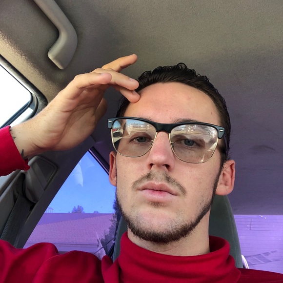 Meet your Posher, Ryan - Picture 6 of 8